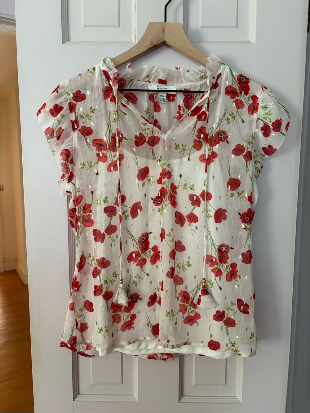 Charming Floral Popover Blouse - Red Poppy on White